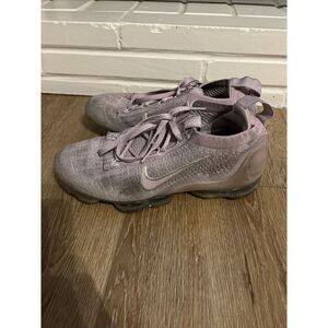 Nike Air Vapormax 2021 FK Womens Size 9.5 Pink Athletic Shoe Sneakers DH4088-600